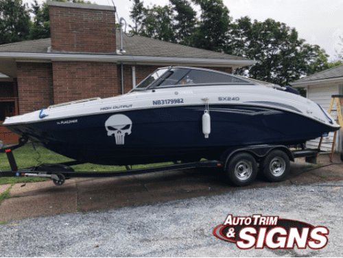Boat graphics lettering 