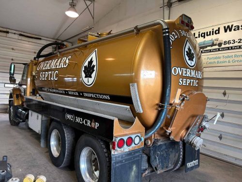overmars-septic-truck-wrap-rear