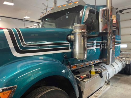 semi-truck-hood-stripes-installed-autotrim